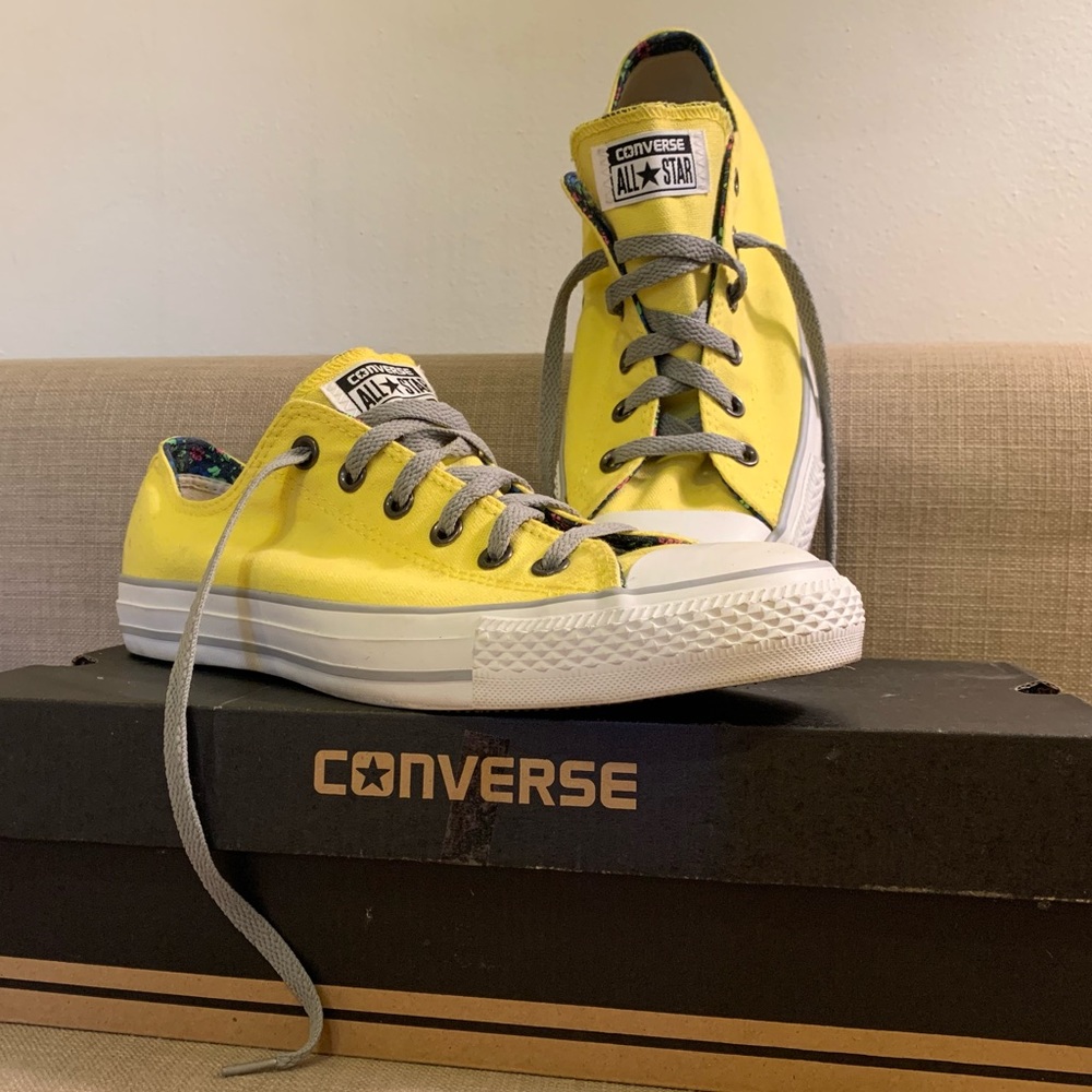 Unique custom yellow Converse